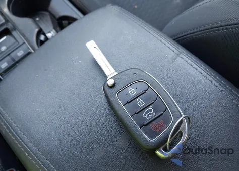 2019 Hyundai Tucson Se z USA, uszkodzony, nr VIN KM8J23A42KU920804